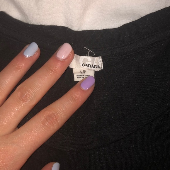 Cropped Tank Top - Picture 2 of 2